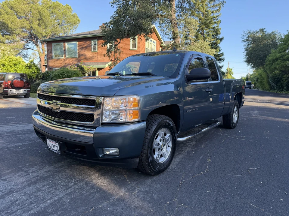 2007 Chevrolet Silverado 2nd Gen - Image 4 of 31