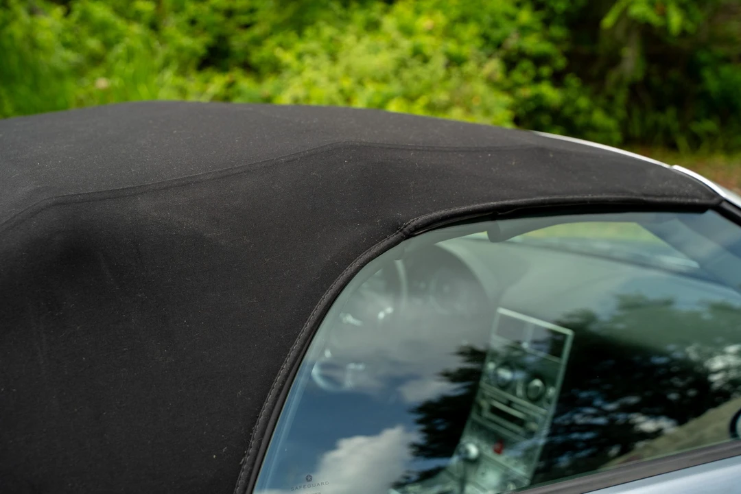 2007 Chrysler Crossfire - Image 23 of 31
