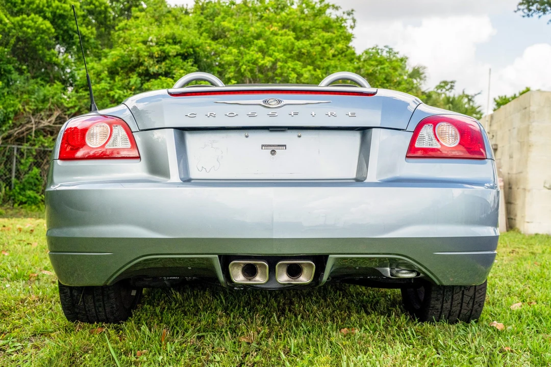 2007 Chrysler Crossfire - Image 7 of 31