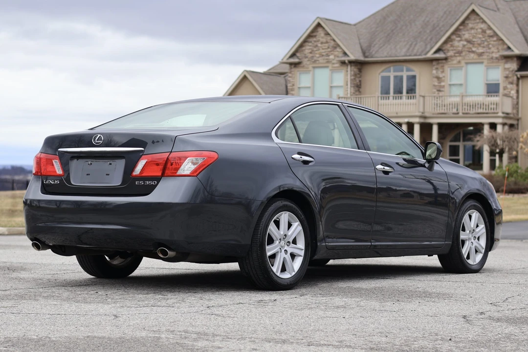 2007 Lexus ES 5th Gen - Image 10 of 31
