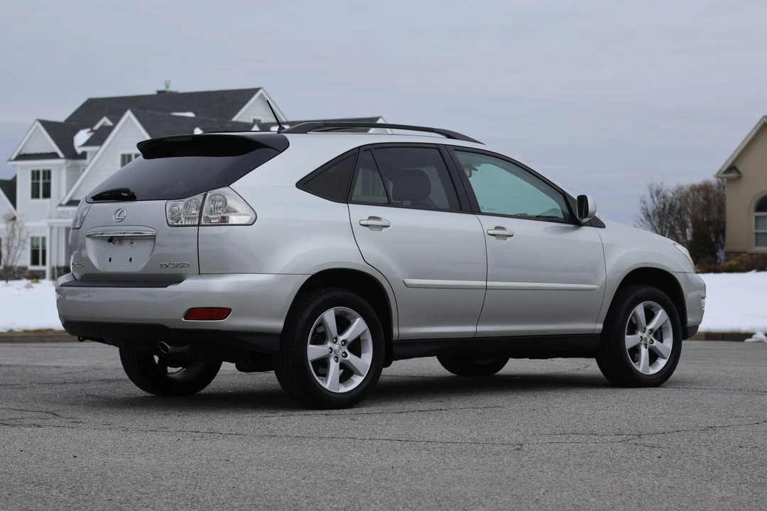 2007 Lexus RX 2nd Gen - Image 13 of 31