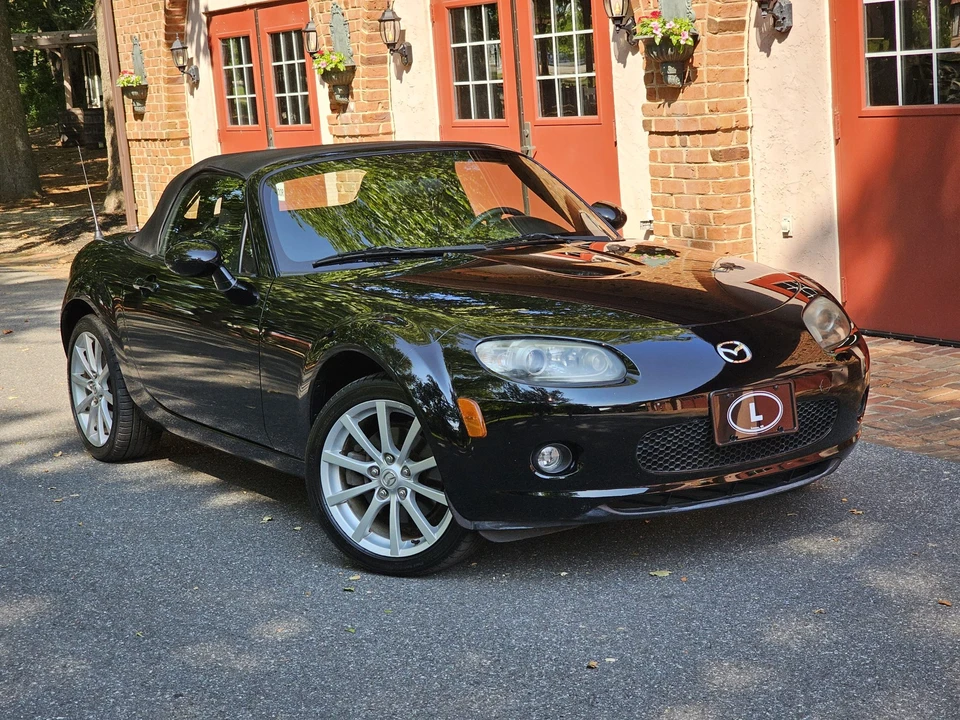 2007 Mazda NC MX-5 Miata - Image 14 of 31