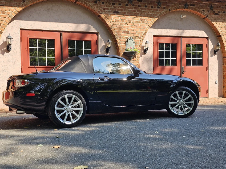 2007 Mazda NC MX-5 Miata - Image 20 of 31