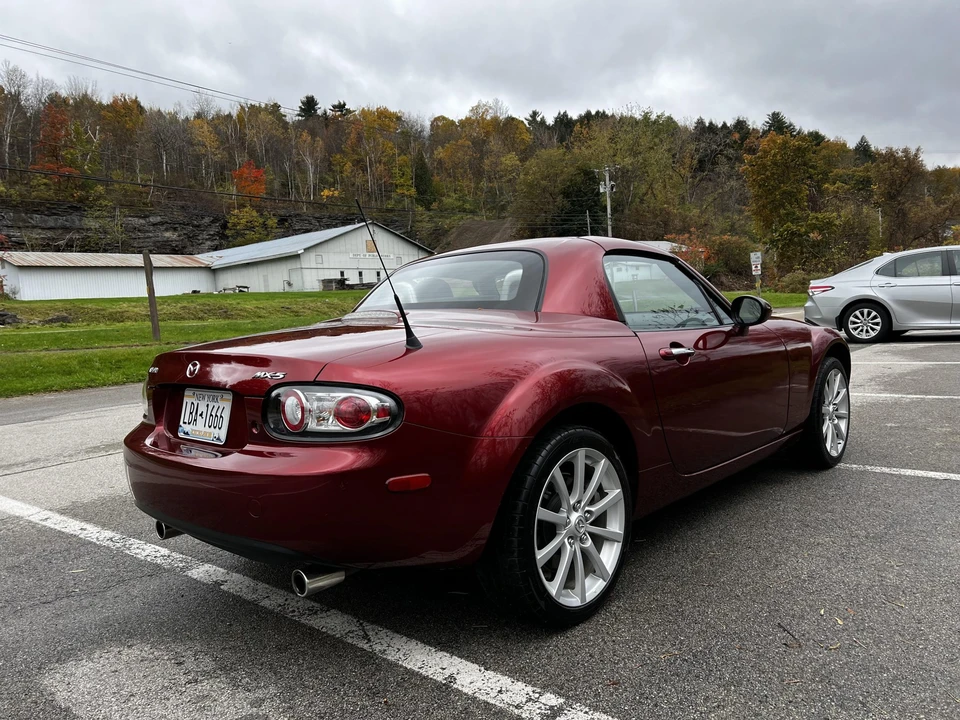 2007 Mazda NC MX-5 Miata - Image 21 of 31