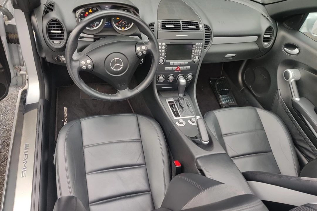 2007 Mercedes-Benz R171 SLK 55 AMG - Image 5 of 7