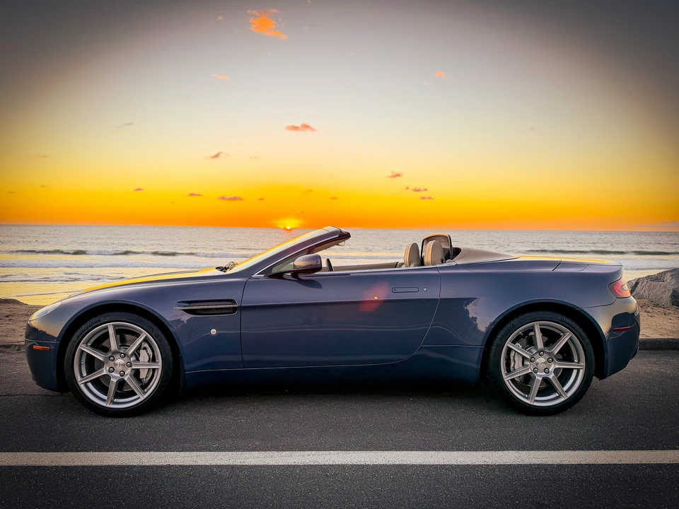 2008 Aston Martin V8 Vantage (2006-2017) - Image 9 of 31