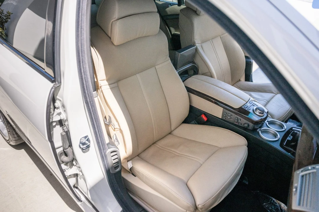 2008 BMW Alpina B7 - Image 4 of 7