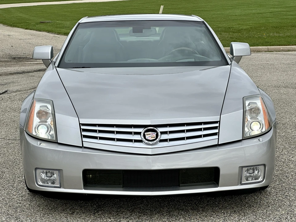 2008 Cadillac XLR - Image 24 of 31