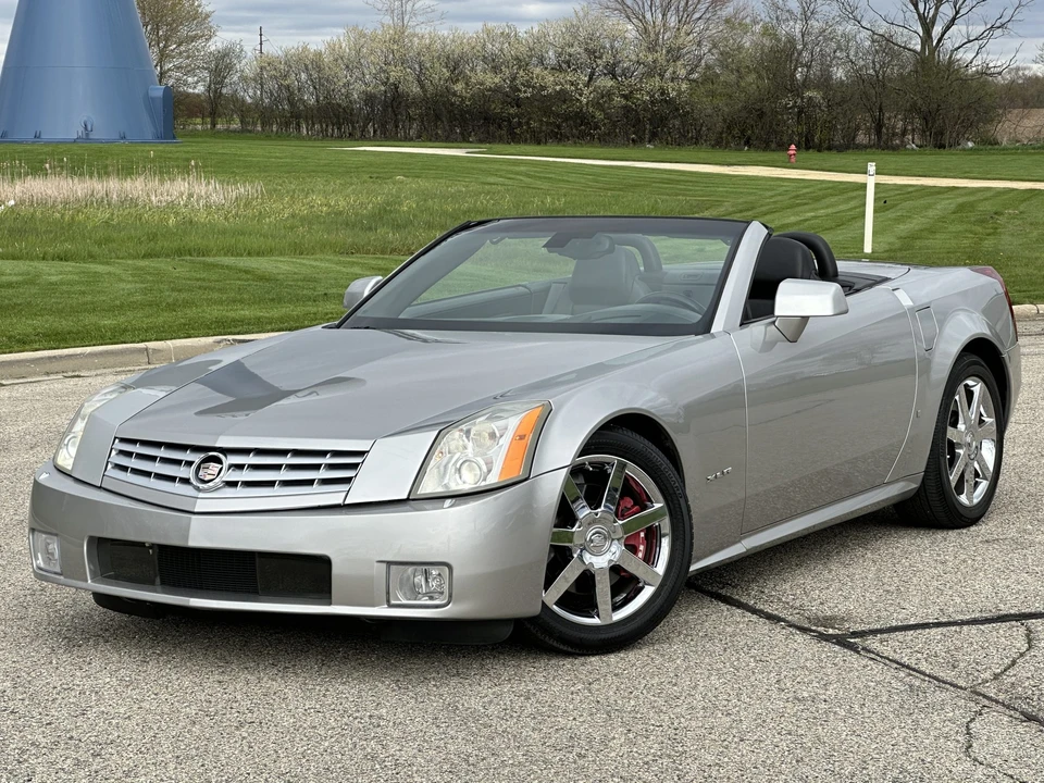 2008 Cadillac XLR - Image 26 of 31