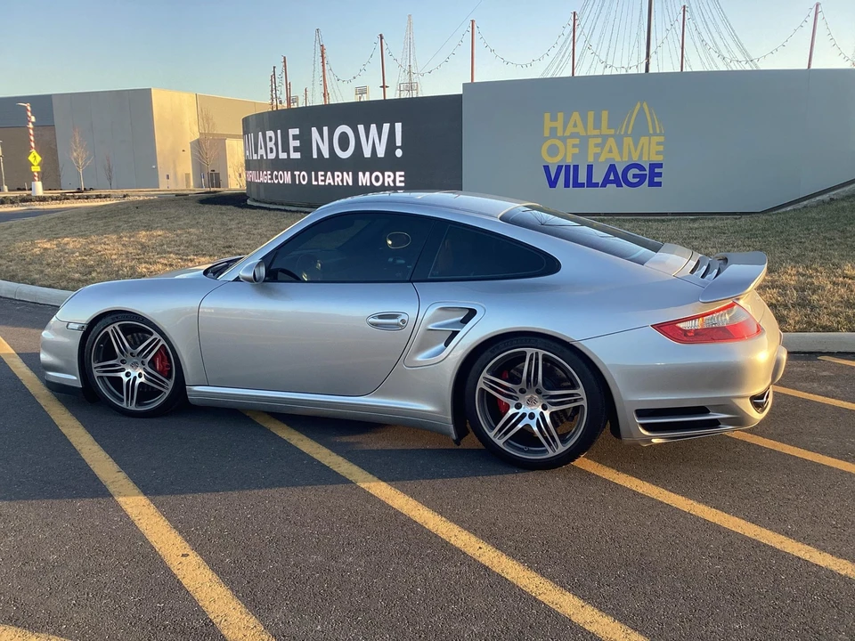 2008 Porsche 997 Turbo - Image 11 of 31