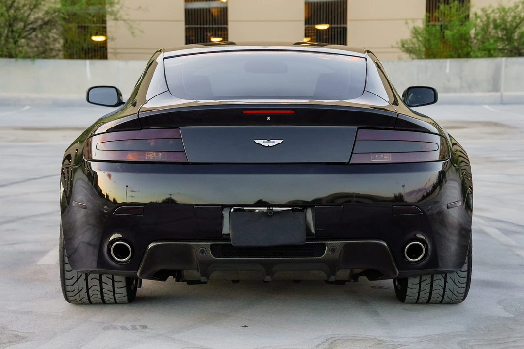 2009 Aston Martin V8 Vantage (2006-2017) - Image 9 of 31