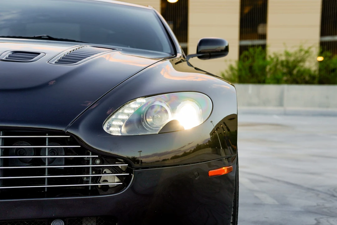 2009 Aston Martin V8 Vantage (2006-2017) - Image 21 of 31