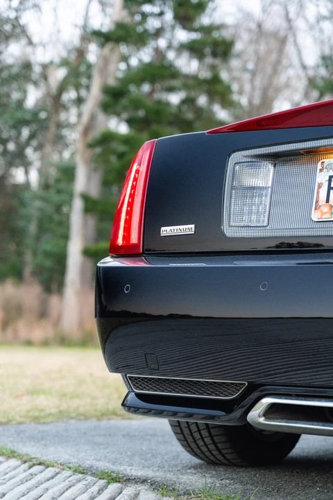 2009 Cadillac XLR - Image 20 of 31