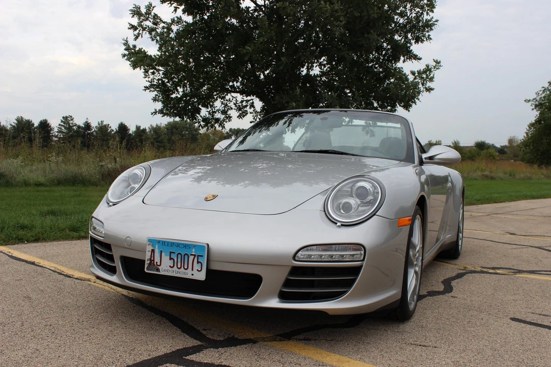 2009 Porsche 997 Carrera 4S - Image 9 of 31