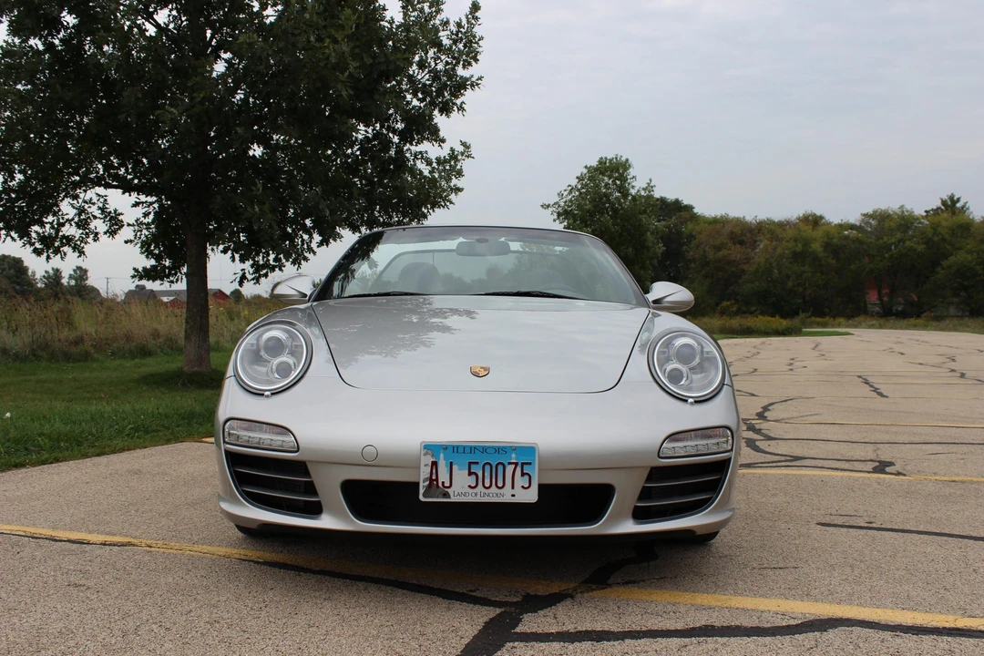 2009 Porsche 997 Carrera 4S - Image 8 of 31