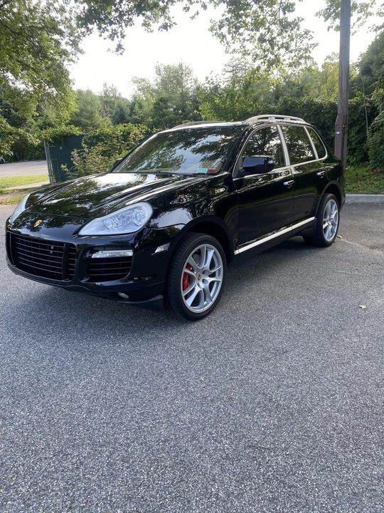 2009 Porsche 955/957 Cayenne Turbo - Image 2 of 31