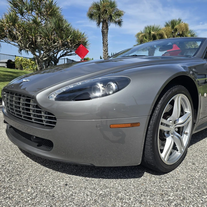 2010 Aston Martin V8 Vantage (2006-2017) - Image 26 of 31