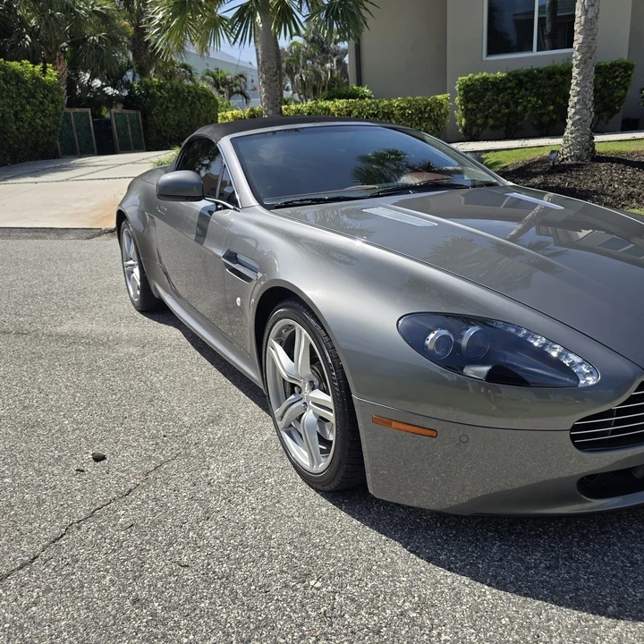 2010 Aston Martin V8 Vantage (2006-2017) - Image 20 of 31