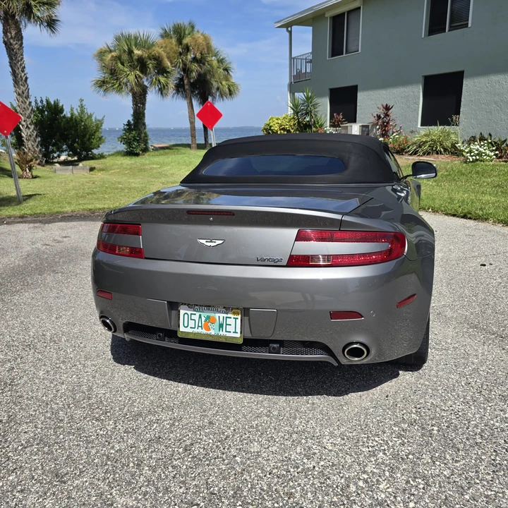 2010 Aston Martin V8 Vantage (2006-2017) - Image 19 of 31