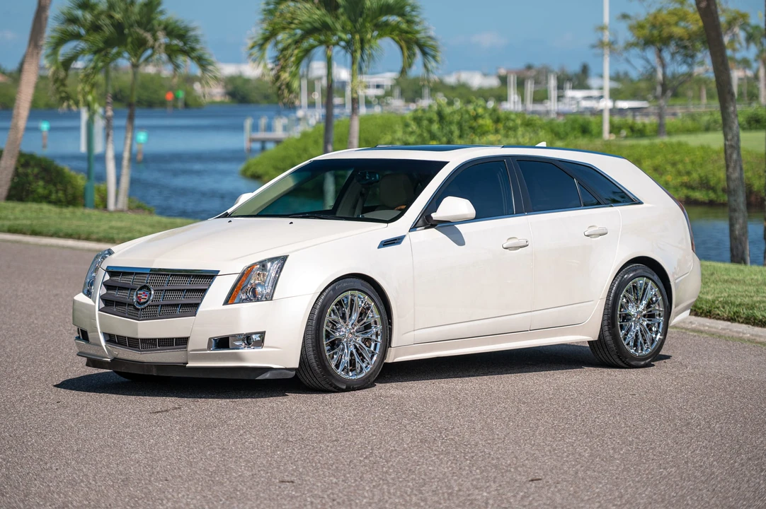 2010 Cadillac CTS-V 2nd Gen - Image 9 of 31