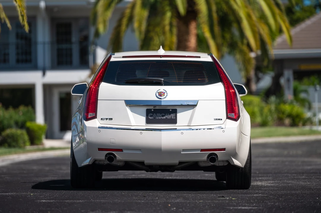 2010 Cadillac CTS-V 2nd Gen - Image 21 of 31