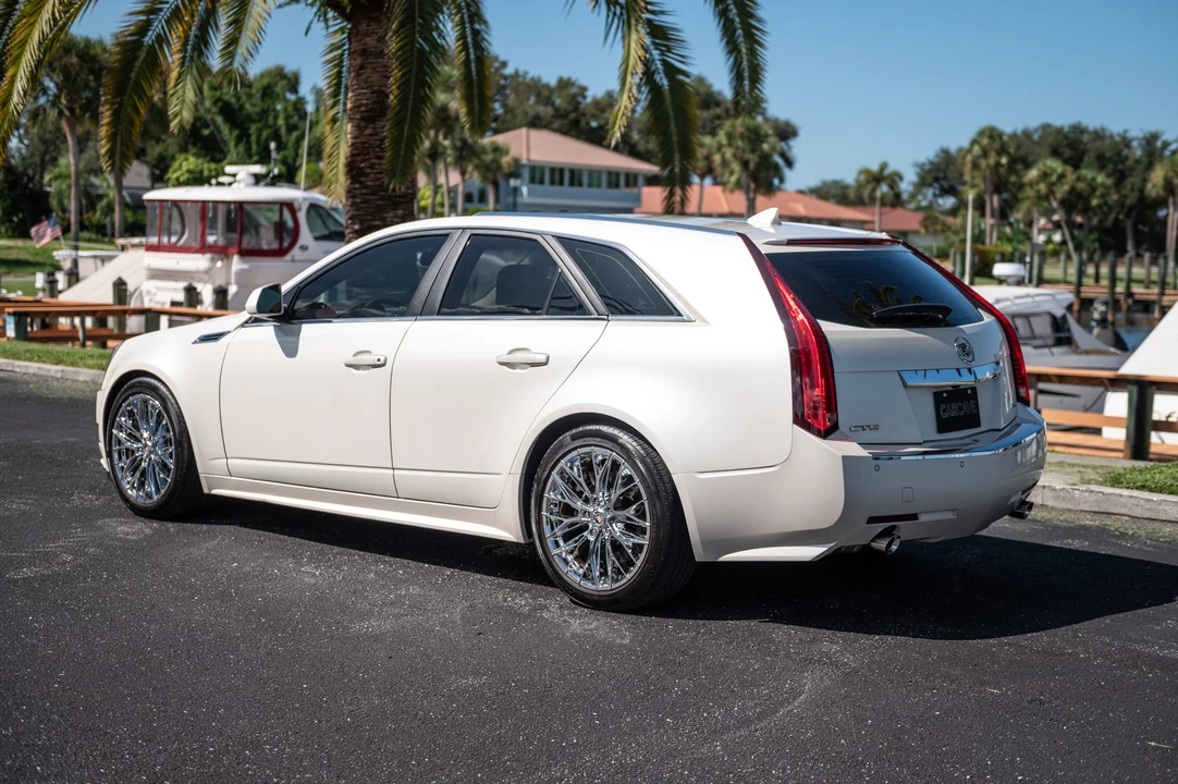2010 Cadillac CTS-V 2nd Gen - Image 20 of 31