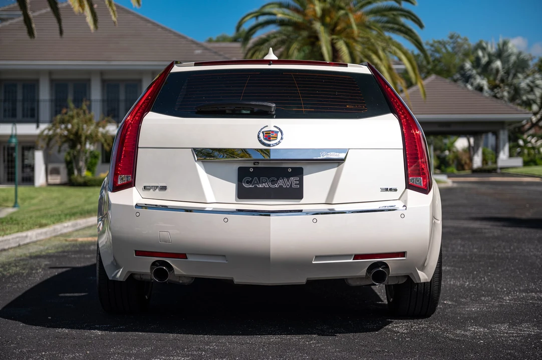 2010 Cadillac CTS-V 2nd Gen - Image 22 of 31