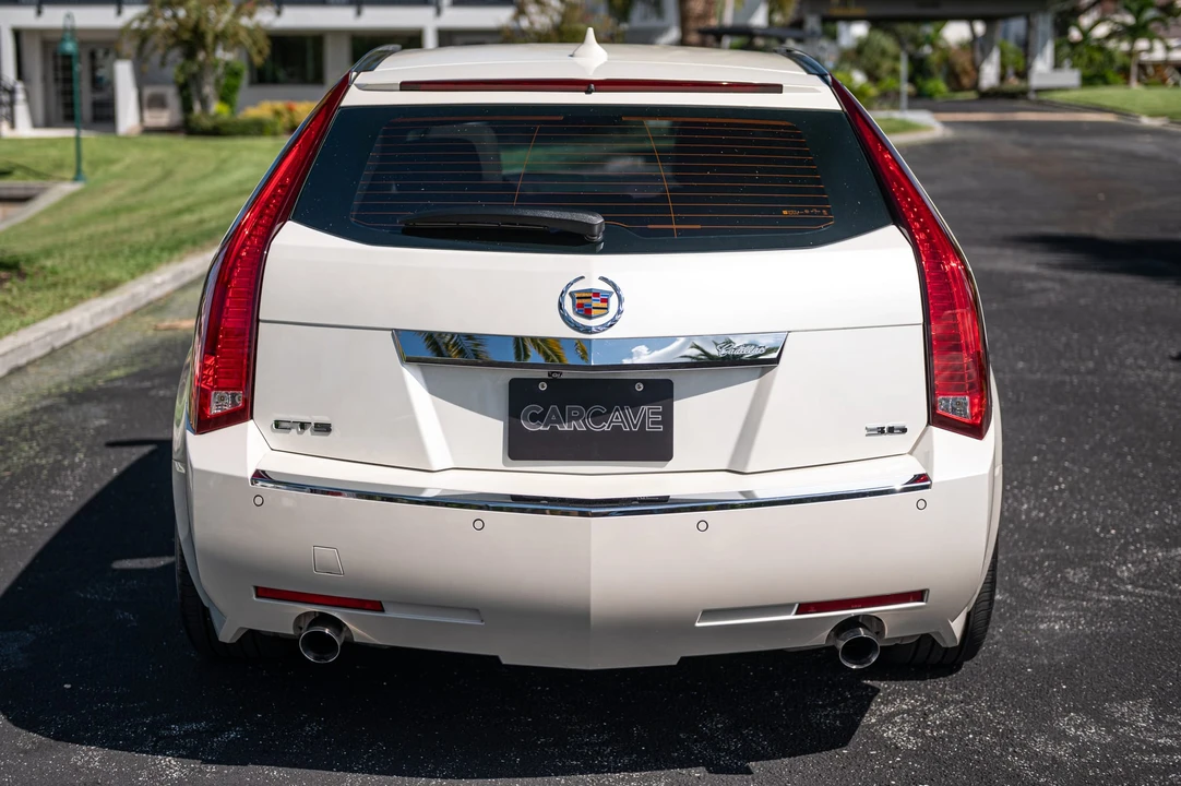 2010 Cadillac CTS-V 2nd Gen - Image 24 of 31