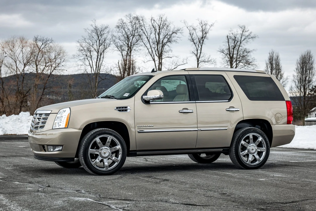 2010 Cadillac Escalade & EXT 3rd Gen - Image 29 of 31