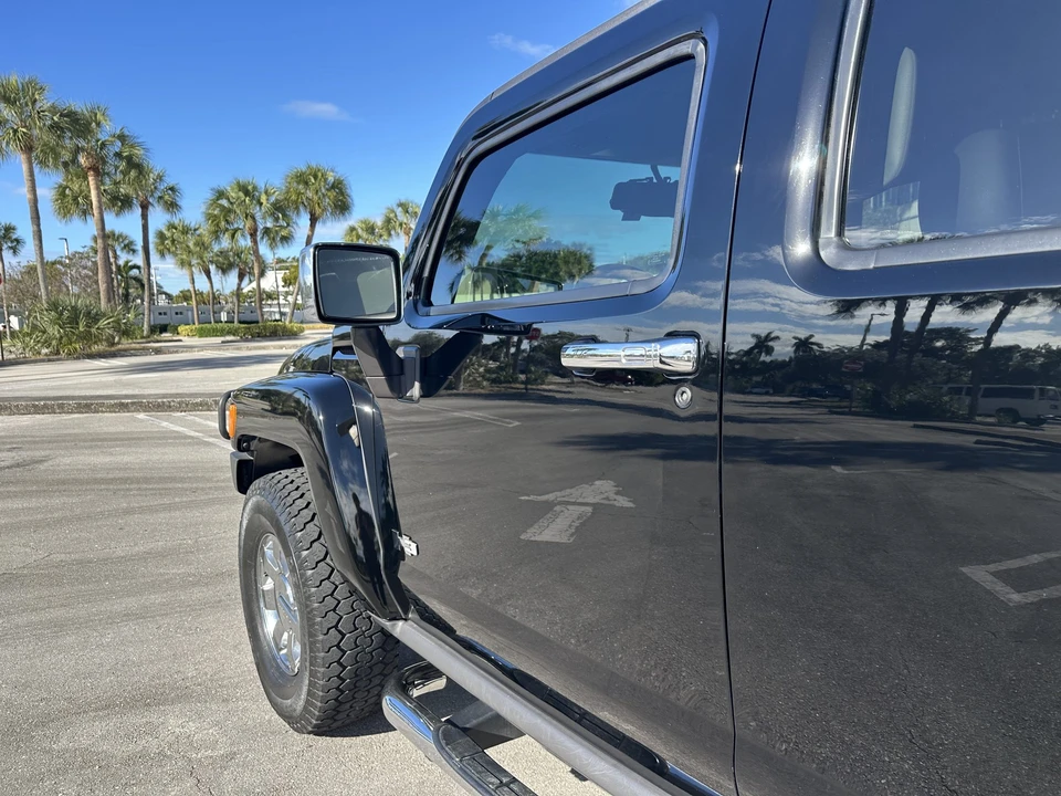 2010 Hummer Hummer H3 - Image 21 of 31