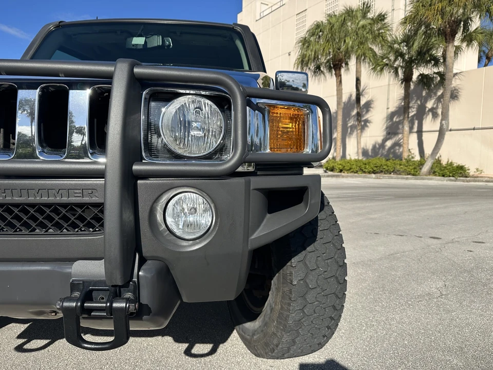 2010 Hummer Hummer H3 - Image 18 of 31
