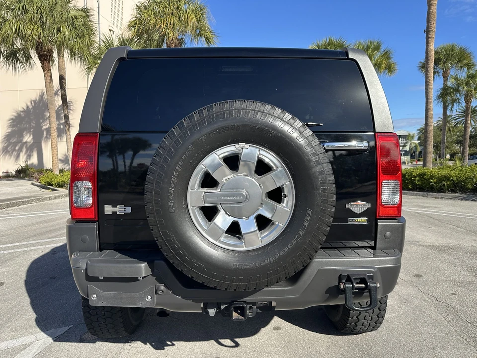 2010 Hummer Hummer H3 - Image 8 of 31