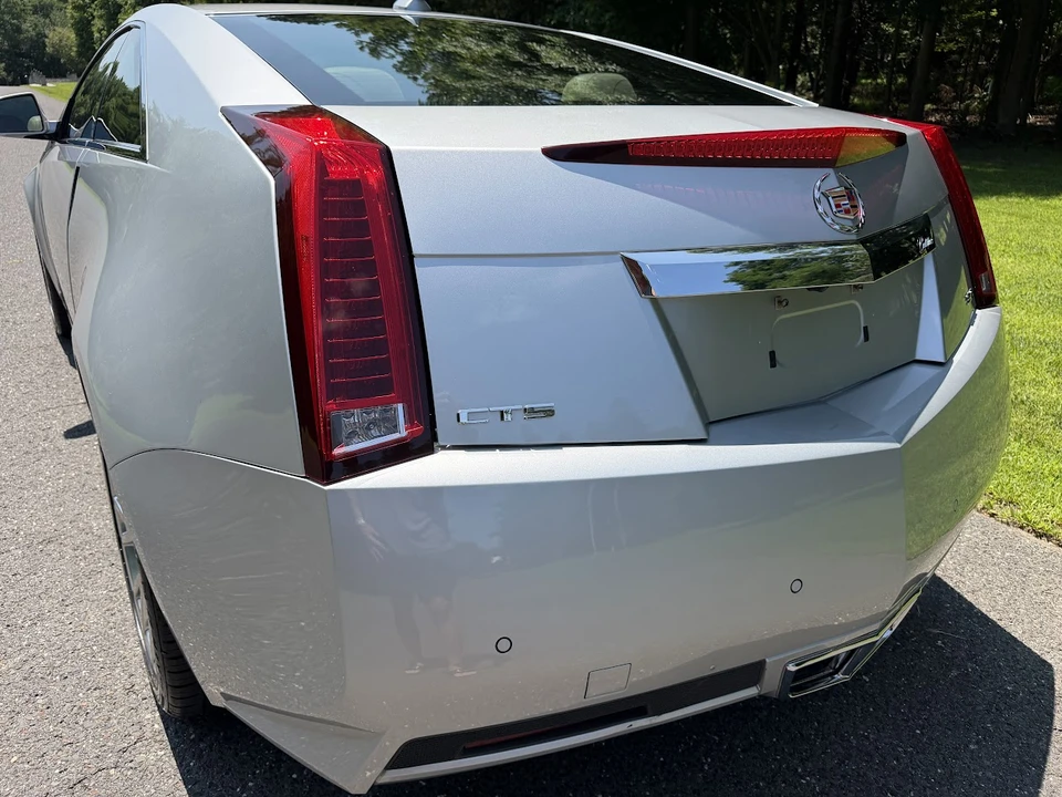 2011 Cadillac CTS 2nd Gen - Image 29 of 31