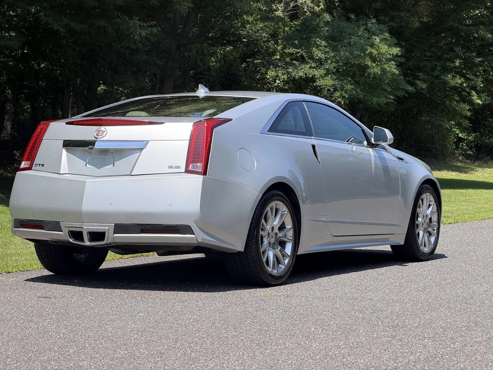 2011 Cadillac CTS 2nd Gen - Image 13 of 31