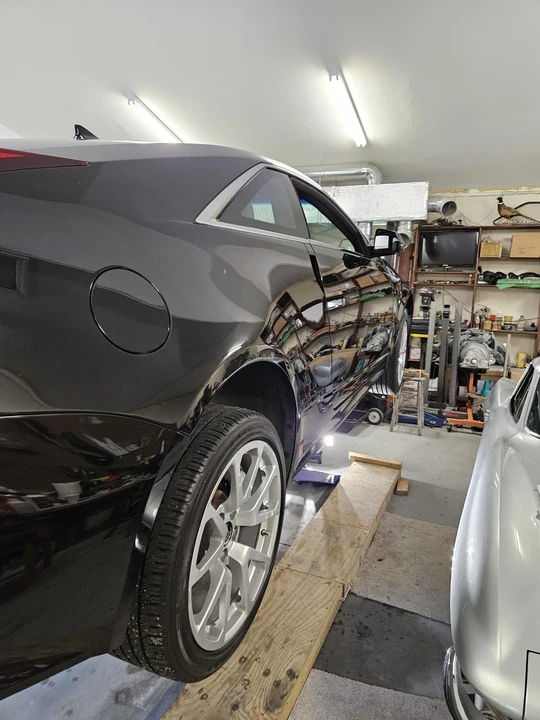 2011 Cadillac CTS-V 2nd Gen - Image 15 of 31