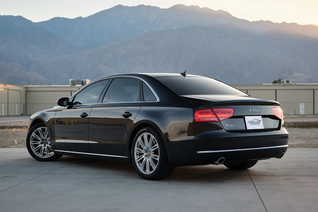 2012 Audi D4 A8 - Image 14 of 31