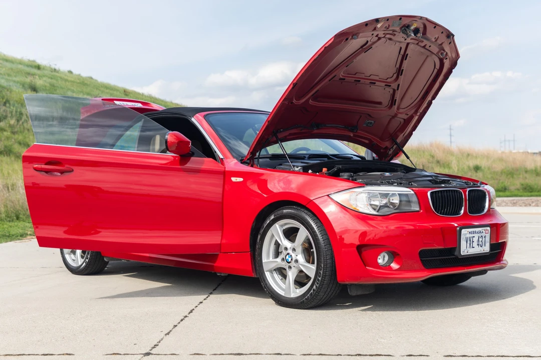 2012 BMW E81/E82/E88 1 Series - Image 31 of 31
