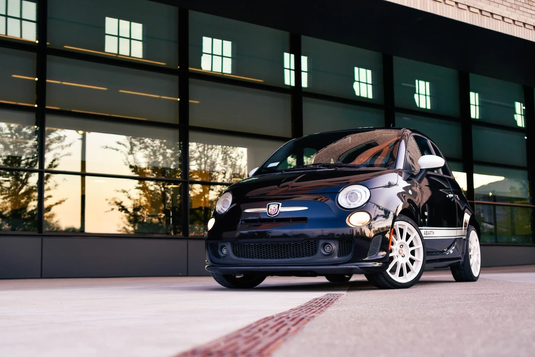 2012 Fiat Abarth 500 - Image 4 of 31