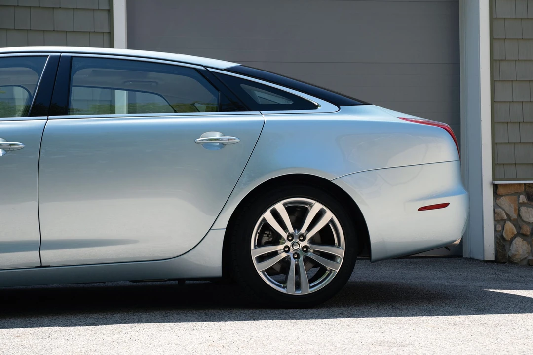 2012 Jaguar X351 XJ - Image 29 of 31