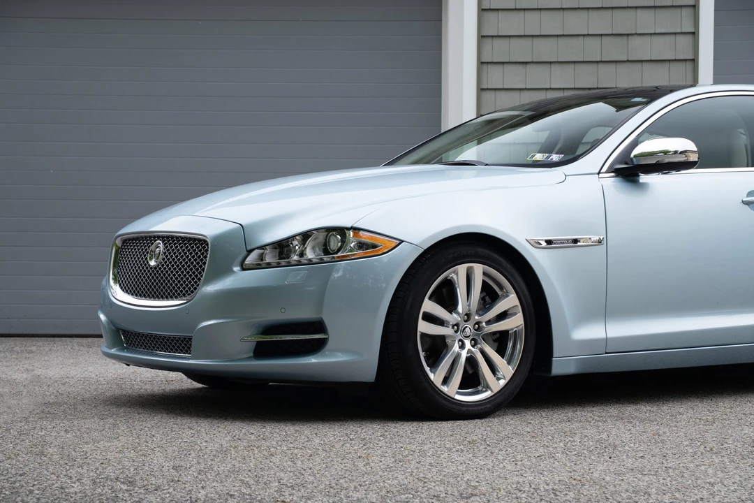 2012 Jaguar X351 XJ - Image 27 of 31