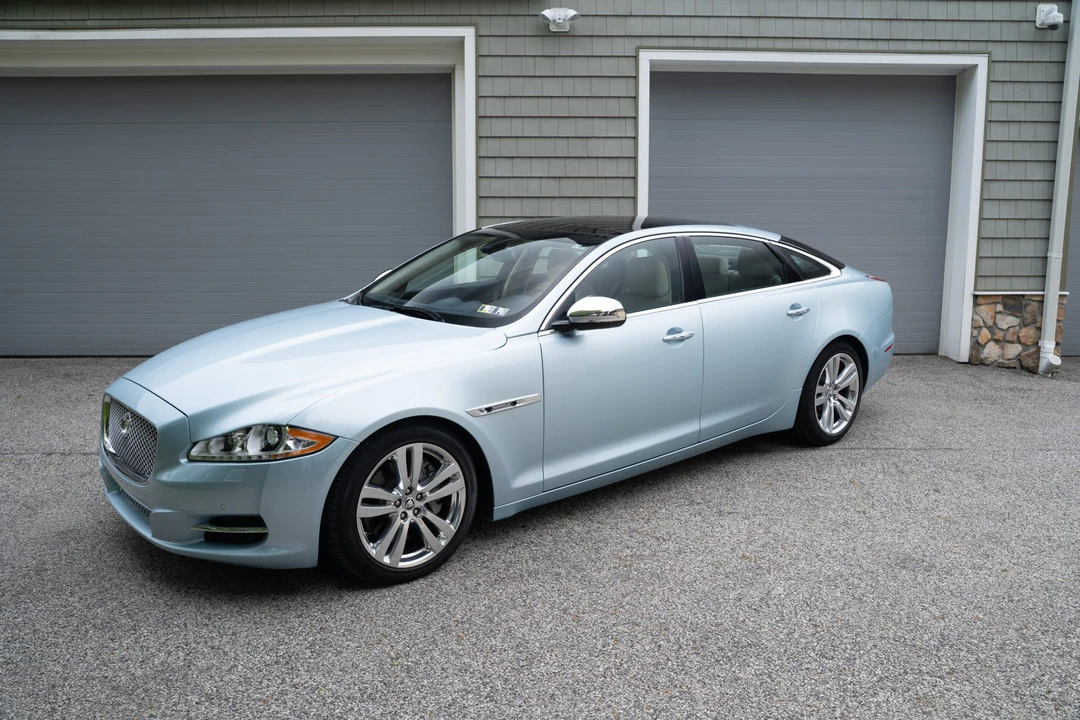 2012 Jaguar X351 XJ - Image 2 of 31