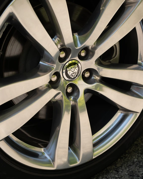2012 Jaguar X351 XJ - Image 8 of 31