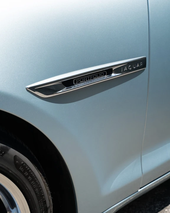 2012 Jaguar X351 XJ - Image 10 of 31