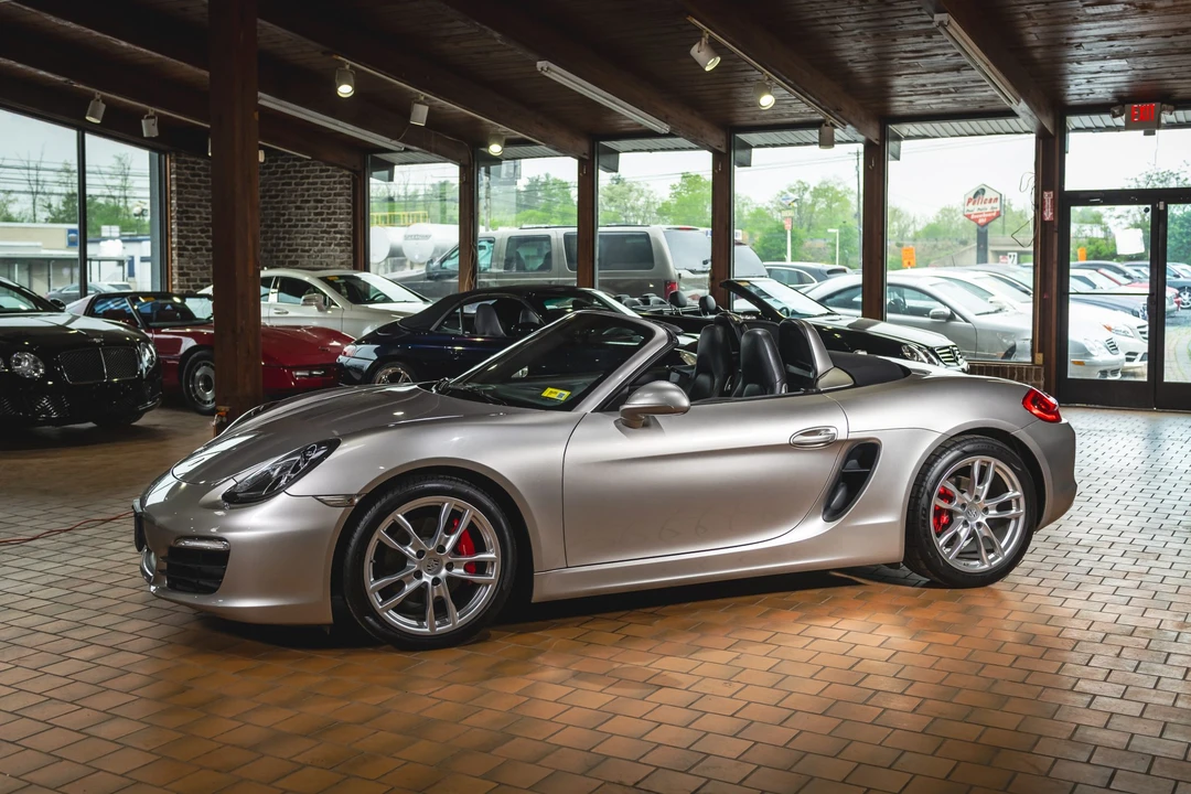 2013 Porsche 981 Boxster S - Image 3 of 31