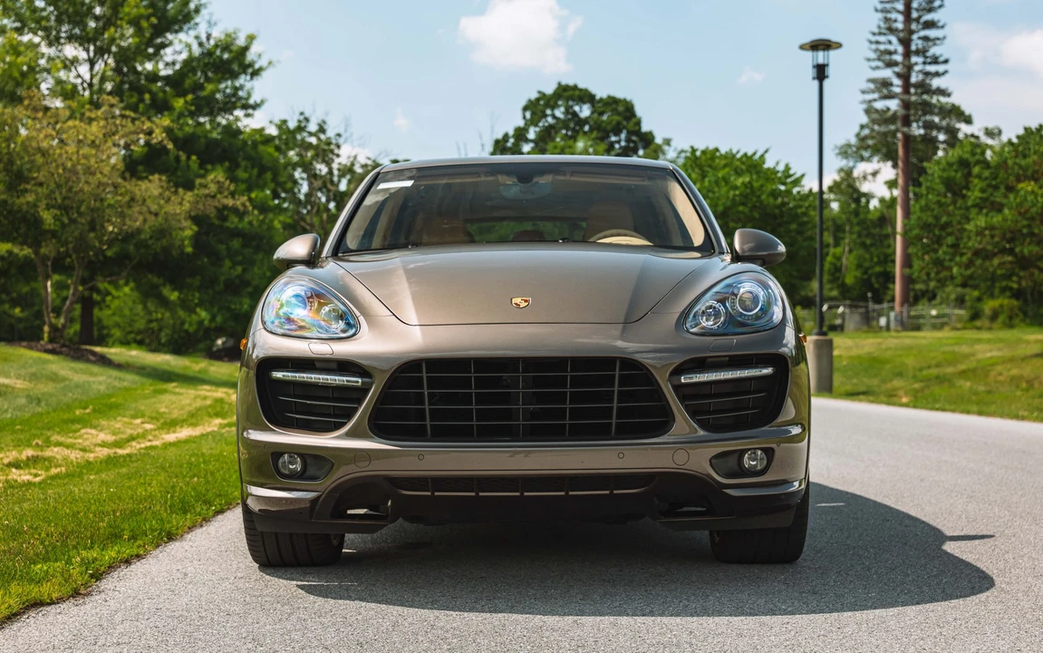 2013 Porsche 958 Cayenne GTS - Image 7 of 31