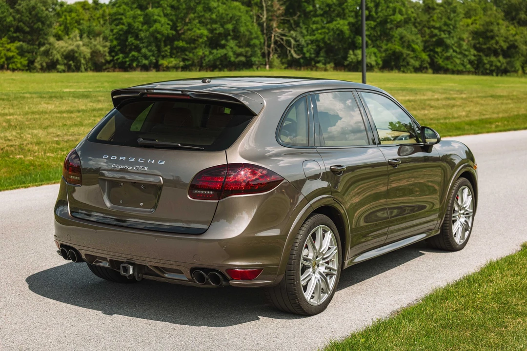 2013 Porsche 958 Cayenne GTS - Image 18 of 31