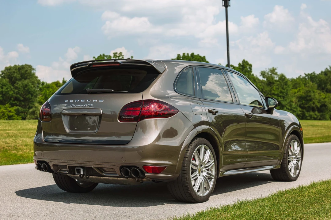2013 Porsche 958 Cayenne GTS - Image 19 of 31