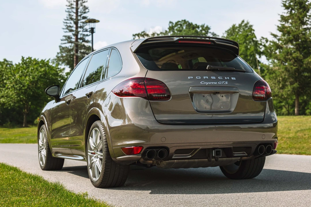 2013 Porsche 958 Cayenne GTS - Image 26 of 31