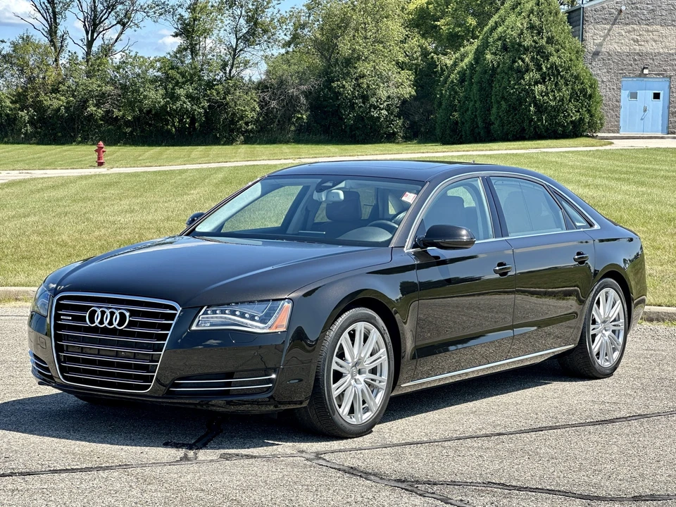 2014 Audi D4 A8 - Image 6 of 31