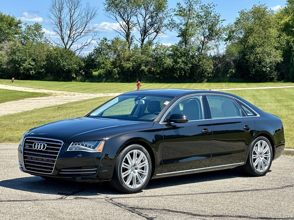 2014 Audi D4 A8 - Image 7 of 31
